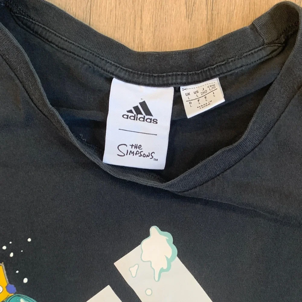 ADIDAS X THE SIMPSONS SNOWBALL FIGHT GRAPHIC TEE SIZE LARGE - Picture 2 of 12